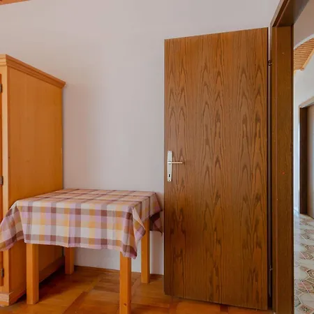By The Sea Zavalatica, Korcula - 187 Apartment *