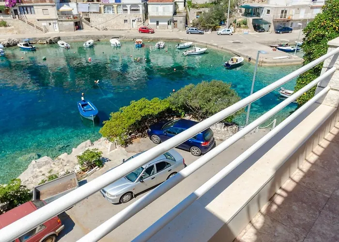 Διαμέρισμα By The Sea Zavalatica, Korcula - 187