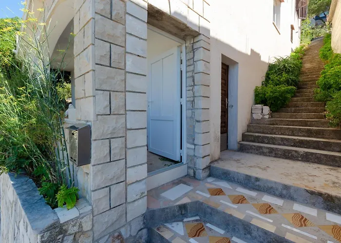 Διαμέρισμα By The Sea Zavalatica, Korcula - 187